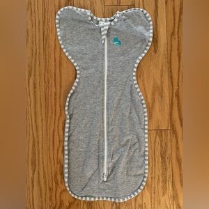 Newborn size Love To Dream Swaddle 1.0 tog
